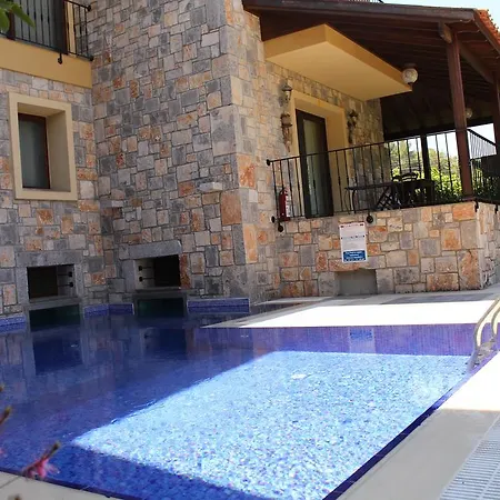 Villa Nirvana