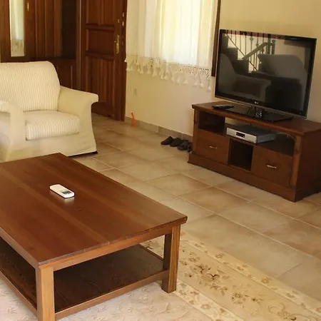 Villa Nirvana